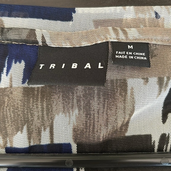 TRIBAL semi-sheer mesh long sleeve diagonal ruffle camo top size medium as new - Picture 2 of 10